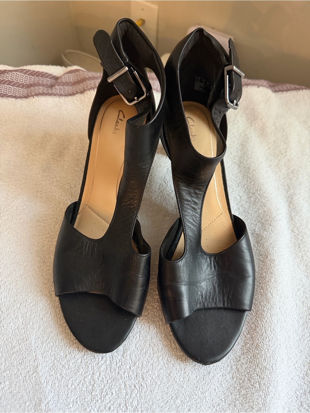 Clarks Black Leather Open-Toe T-Strap Heels with Buckle